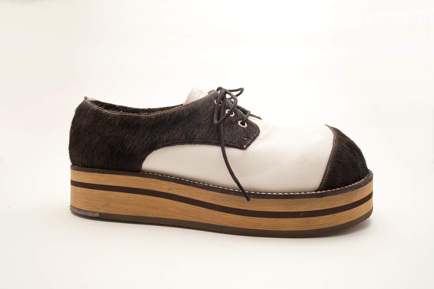 Round Toe Shoes 2013S111B/W_GL - Gigi